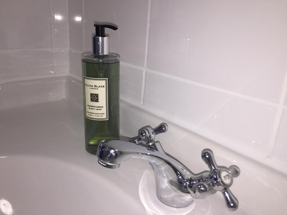 Apartament Milan House Londyn Zewnętrze zdjęcie